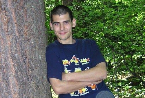 Само в "ШОУ": Български студент изчезна... в американското посолство?