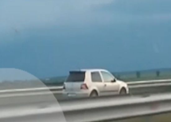 Самоубиец на пътя! Джигит хвърчи със 160 км/ч в насрещното на "Тракия" 