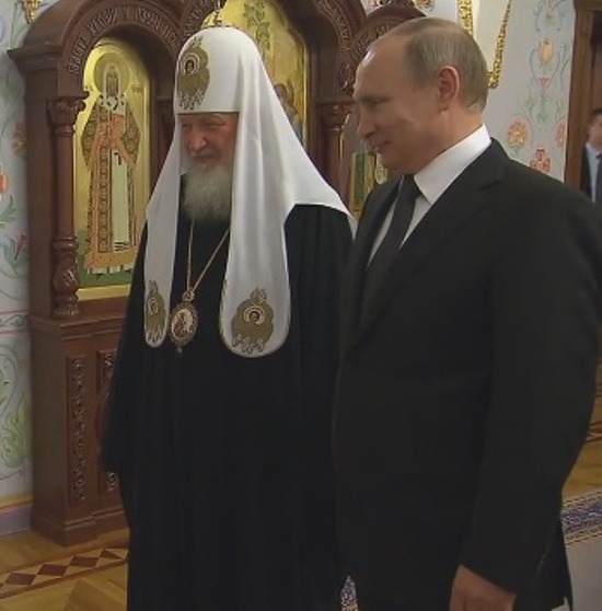 "Прото тема": Путин прави православна империя с тайната помощ на Ватикана 