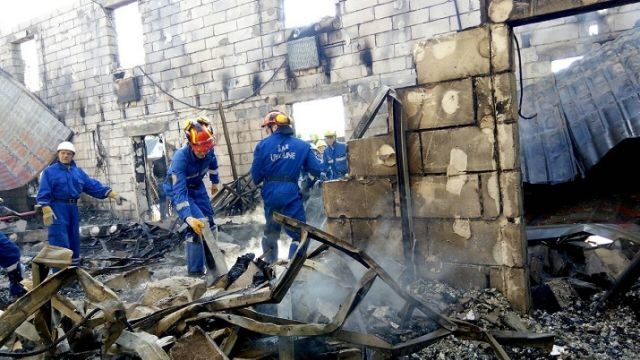 Огнен ад! 17 души станаха на въглен при пожар в Украйна (СНИМКИ)