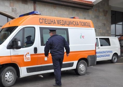 Двама се самоубиха тази сутрин