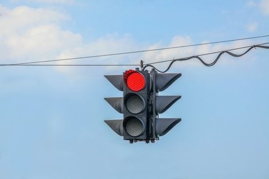 Германци изобретиха уникални легнали светофари 