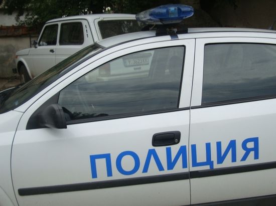 Край Пазарджик: Детски плач издаде мигранти, натъпкани в ремарке