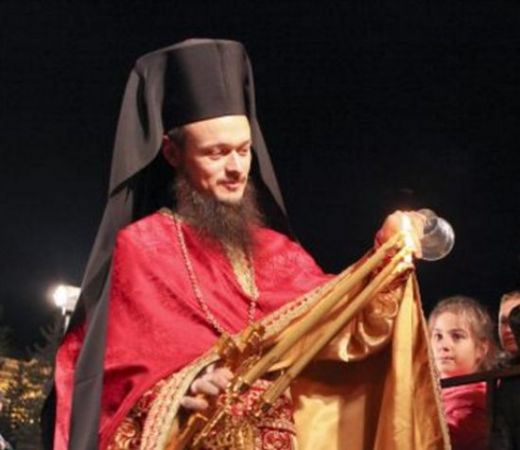 Скандалът се разраства! Погват архимандрид Дионисий и за изчезнали пари