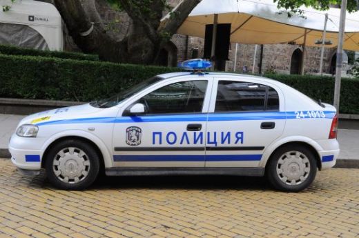 Шофьор се напи и се заби в...  