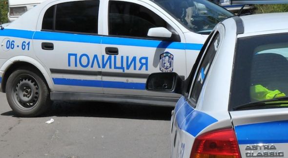 Пак насилие сред ученички! Три момичета пребиха 16-годишна за 20 лв.