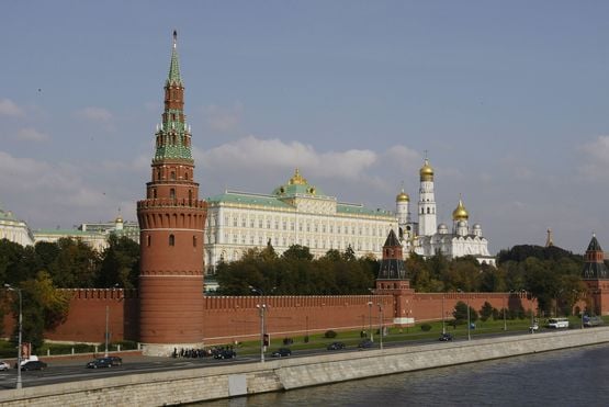 Изблик на любов: Защо политиците в ЕС заговориха за отмяна на санкциите срещу Русия (ВИДЕО)