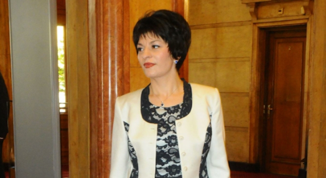 Десислава Атанасова направи важно обещание!