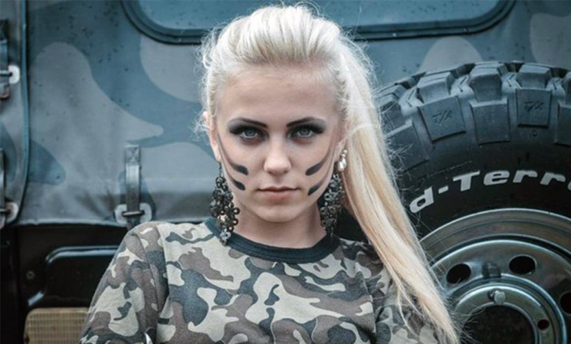 Медии в Украйна побесняха: Тя трябва да бъде „жестоко изнасилена и накълцана на парчета!”  (СНИМКИ/ВИДЕО)