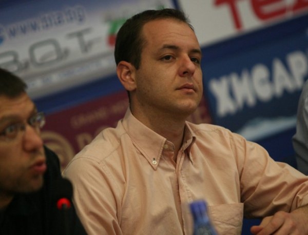 Сандов скачал на бой на делото за Пирин