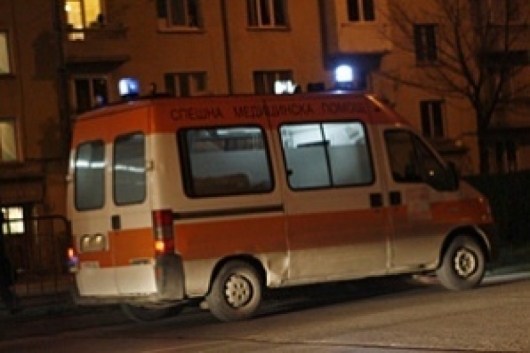 Ужасяваща гледка пред дупнишки блок