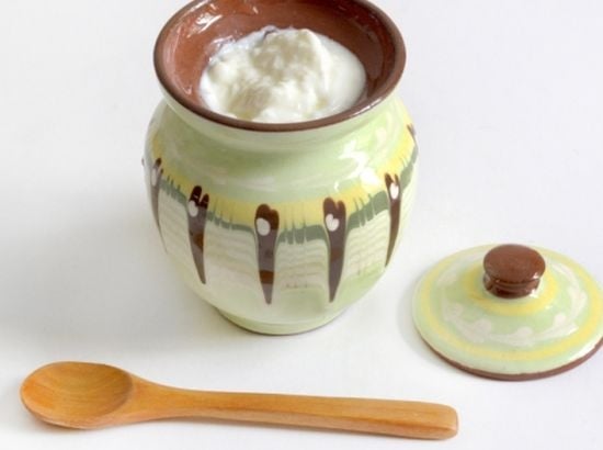 Ето как да разпознаем истинското кисело мляко