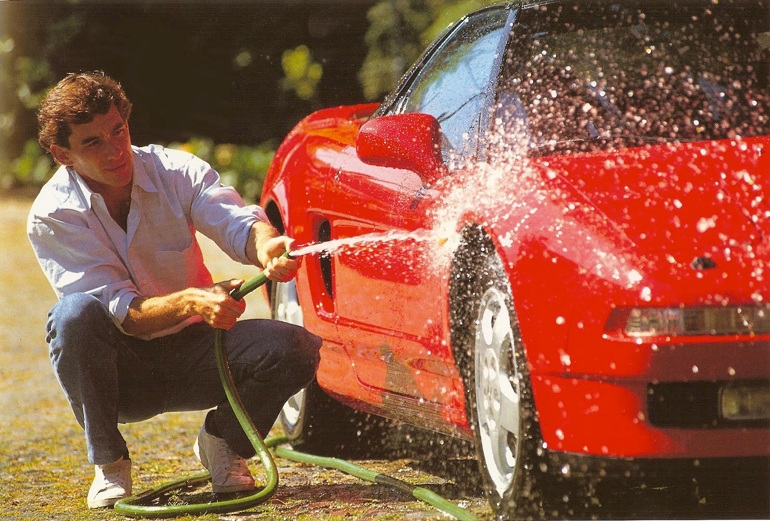 Фернандо Алонсо се изуми от Honda NSX (СНИМКИ)