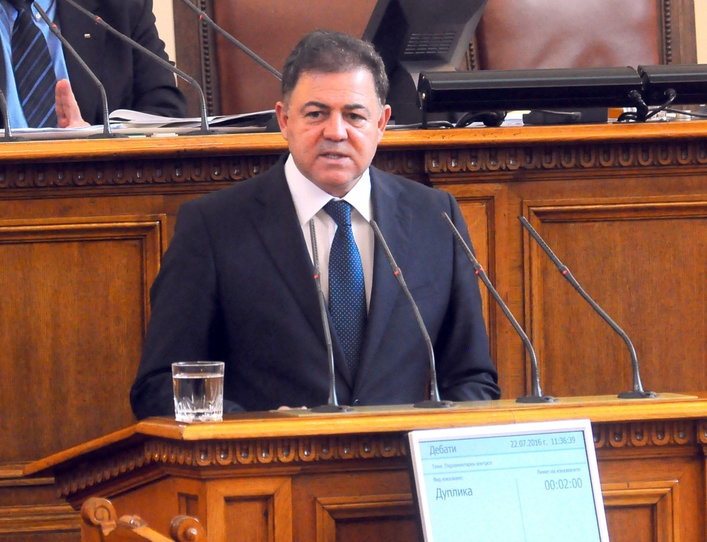 Наглостта на Ненчев няма край: Отново бойкотира Радев