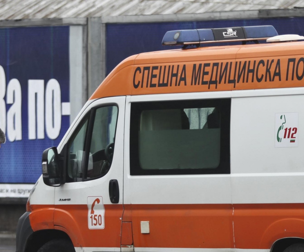 Страшно и първо в БЛИЦ: 2-годишен малчуган издъхна, премазан от мостра за баня