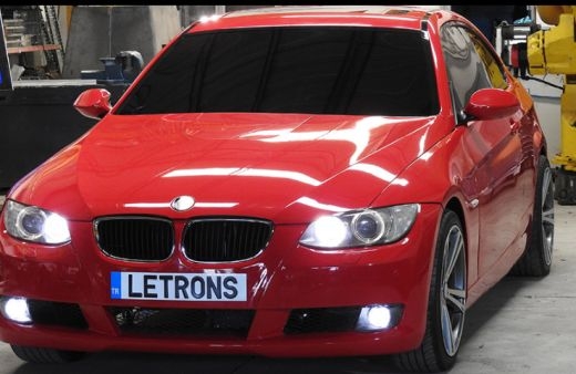 Изумително инженерно чудо: BMW-робот  (ВИДЕО/СНИМКИ)