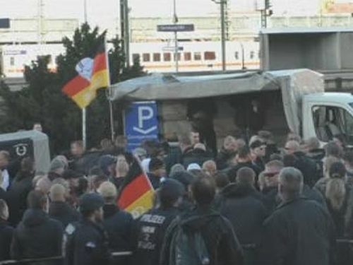НАТО вън: в Берлин хиляди протестираха против войната (ВИДЕО)   