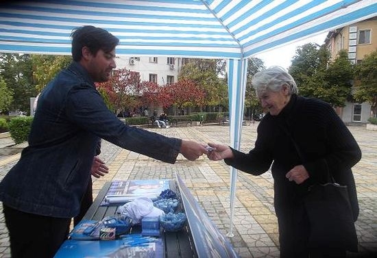 ГЕРБ откри предизборната си шатра в Средец