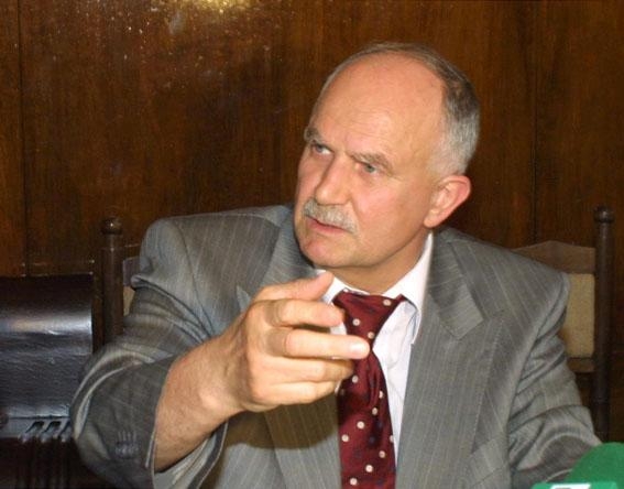 Бившият главен прокурор Никола Филчев гръмотевично пред БЛИЦ за скандала с пребитата камериерка: От слуги не стават магистрати!
