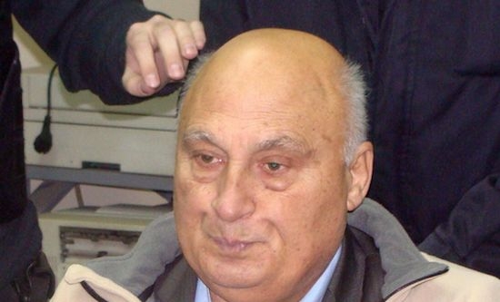 Цар Киро легна по спешност под ножа 