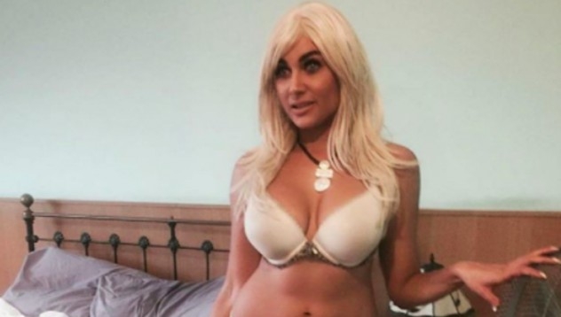 Жената, която вече не иска да прилича на Кардашиян (СНИМКИ 18+)