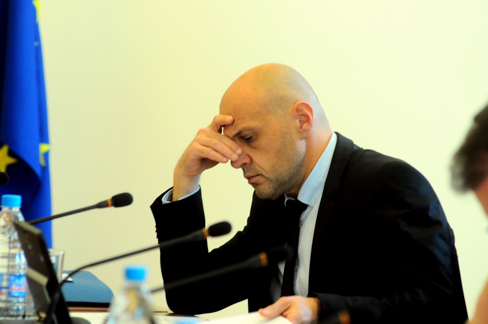 Ройтерс забърка голям скандал с Томислав Дончев относно позицията ни по "Скрипал"!
