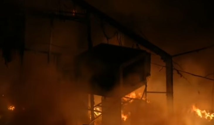 Зрелищно ВИДЕО от поразиите на мигранти, вилнели срещу местни в Гърция 