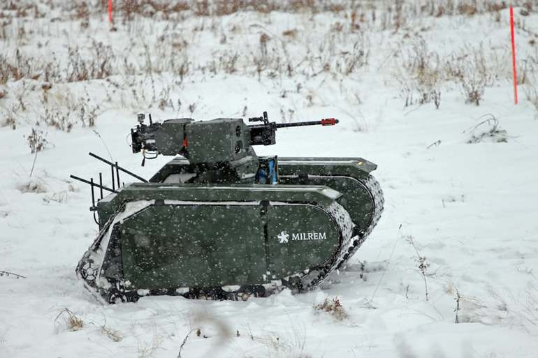 Първи изпитания на военния робот THeMIS ADDER