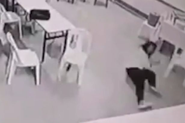 Запечатаха на ВИДЕО ужасяваща атака на дух (СНИМКИ/ВИДЕО)