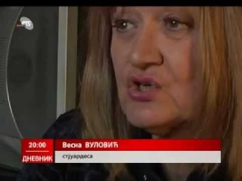 Полиция откри мъртва в дома ѝ най-известната стюардеса в света (СНИМКИ/ВИДЕО)