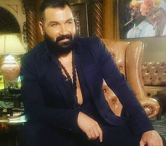 Азис тича гол в снега (СНИМКА)