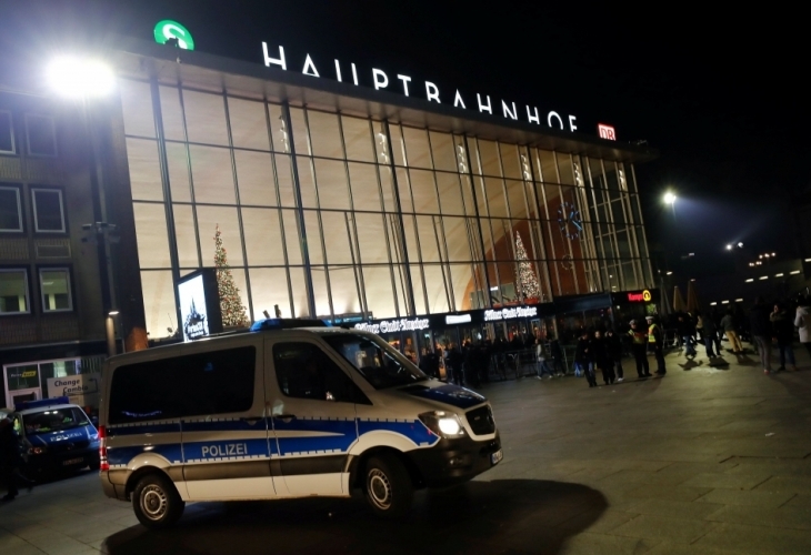 Полицията разкри: Арестуваните африканци са готвели нов масов сексуален терор за Кьолн