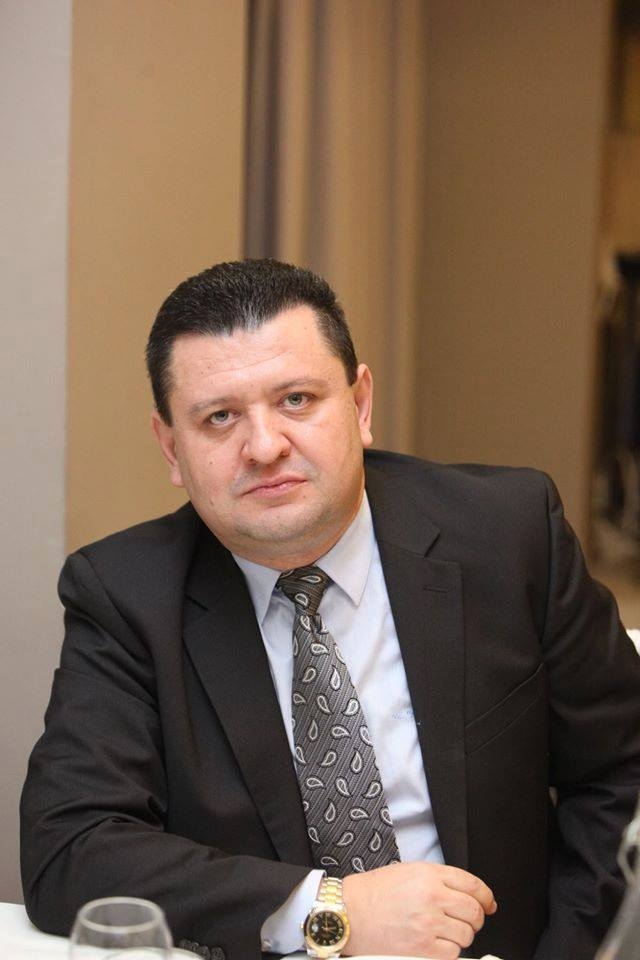 Ексклузивно в БЛИЦ: Завъртяха грандиозна измама на гърба на шефа на ДПС-Варна!
