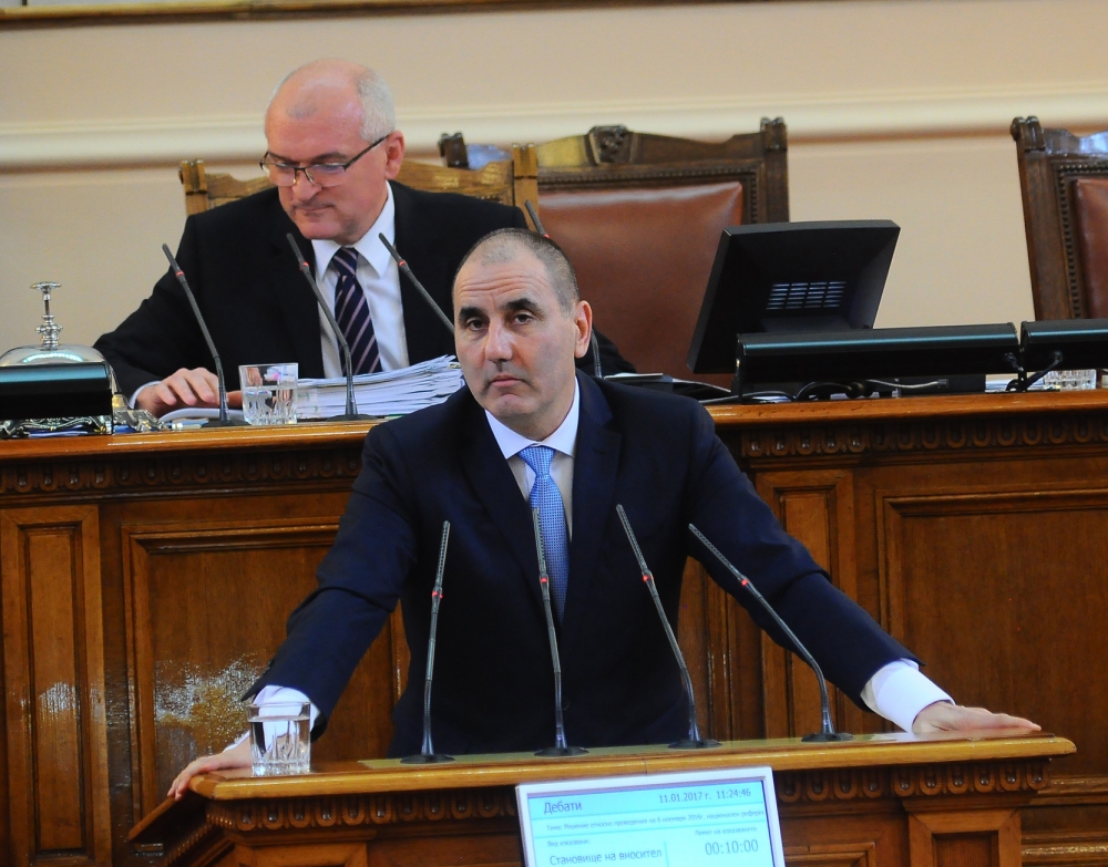 Разпределят министерските кресла навръх Великден, но ето за кои 4 неща ГЕРБ и Патриотите вече се споразумяха