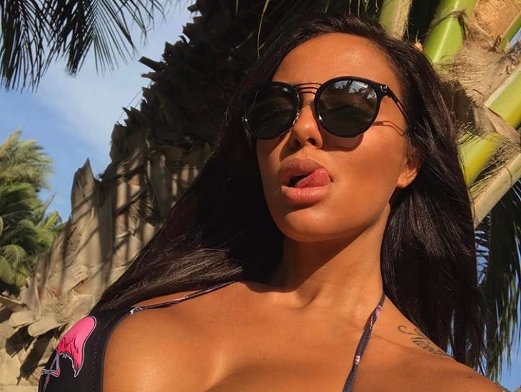 Горещи кадри от Дубай! Ето с кого е Николета Лозанова (СНИМКИ 18+)