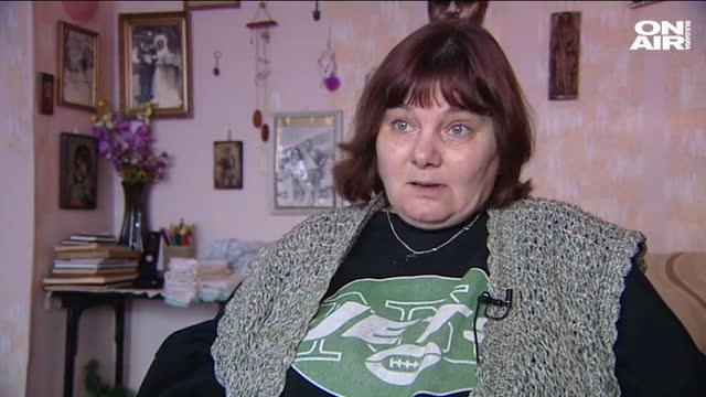 Отчаяна от безхаберието на институциите майка на син с увреждания: Най-хуманна за нас е евтаназията! (ВИДЕО)
