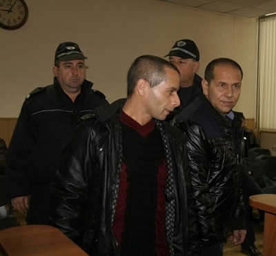 Окончателно: Десетилетия ще гният в затвора убийците на Рогача