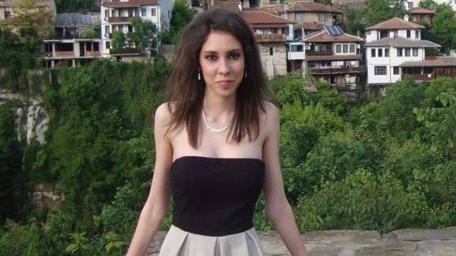 Бащата на зверски убитата студентка Вероника преживя пореден ужас - ще пише на Радев!
