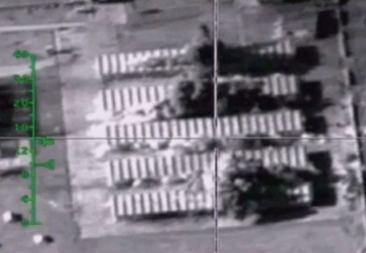 Шест руски Ту-22М3 сравниха със земята складове с оръжие и военна техника на джихадистите  (ВИДЕО)