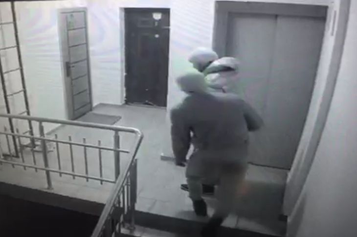 Нагли бандити налазиха кооперация в бургаския „Меден рудник”, хората от блока са вдигнали ръце (ВИДЕО)