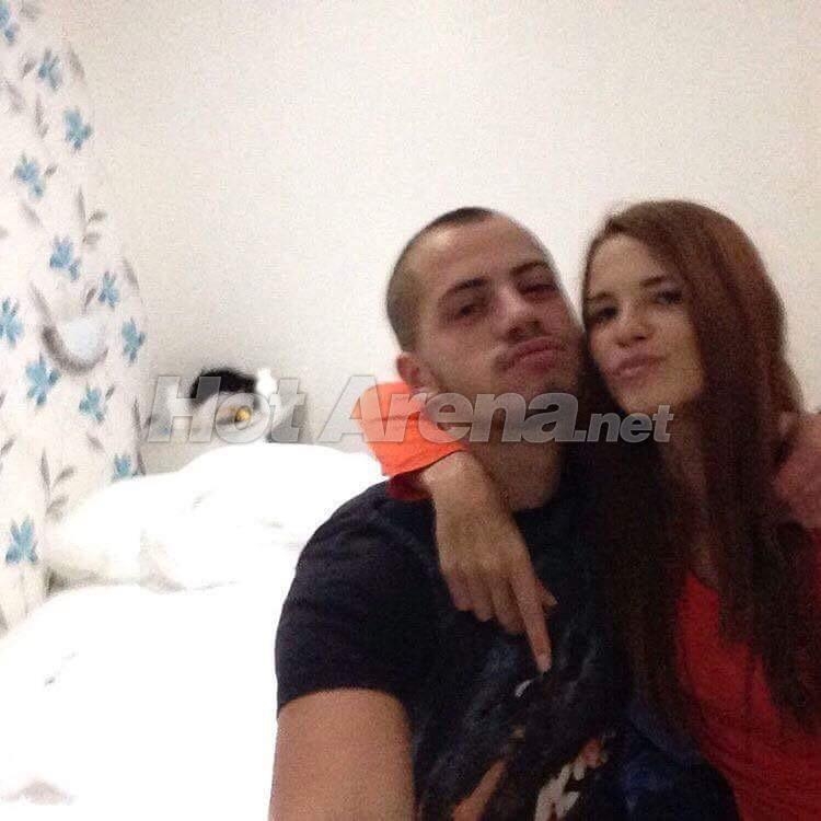Бившата на Илиян се оказа голяма мръсница! Вижте СНИМКИ с любовника й и скандални чатове, които доказват изневерите й