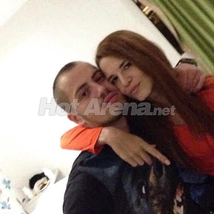 Бившата на Илиян се оказа голяма мръсница! Вижте СНИМКИ с любовника й и скандални чатове, които доказват изневерите й