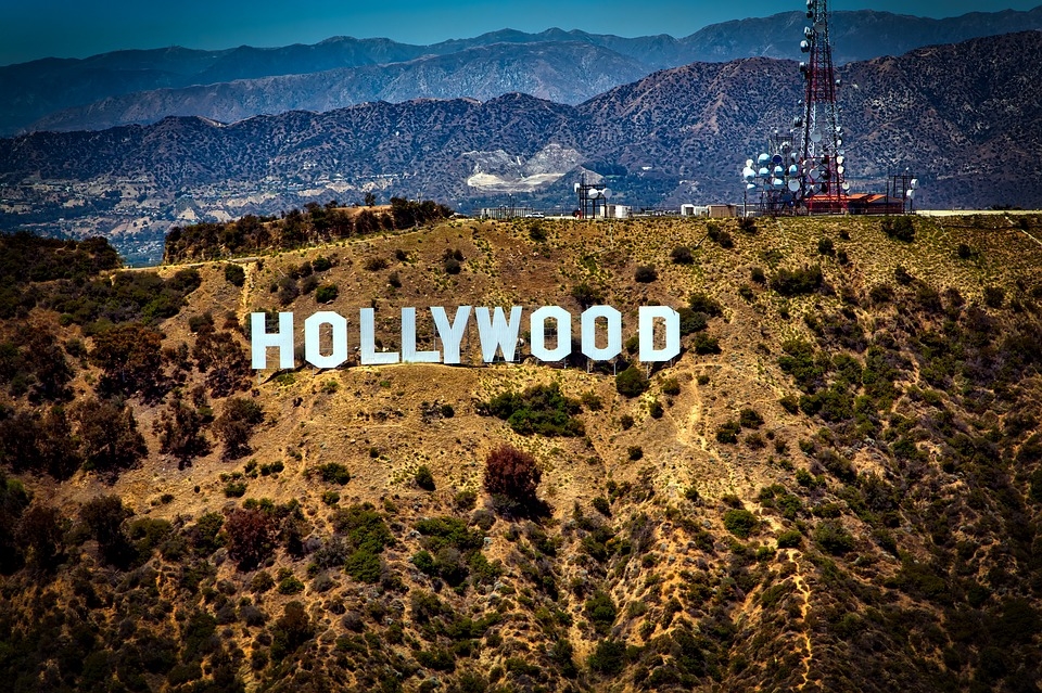 Чатбот хвърли в паника Холивуд, взема хляба на...