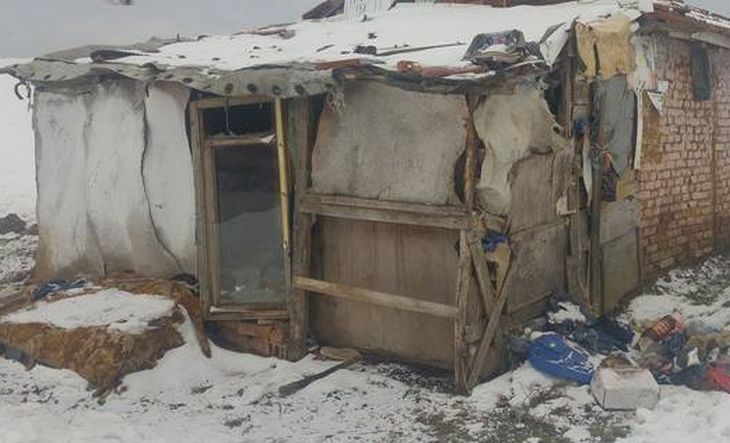 Първи СНИМКИ от мястото на зверското убийство в Зидарово