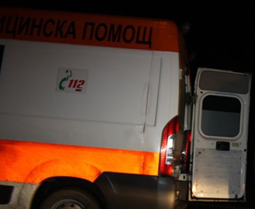 Сигнал до БЛИЦ! Зверско пиянско меле в ж.к. "Дървеница", мъж е в болница с нарязана глава