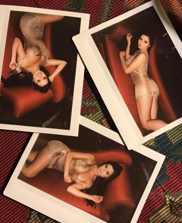  „Кралицата" на Instagram отново се разголи и зарадва феновете си с горещи СНИМКИ 18+