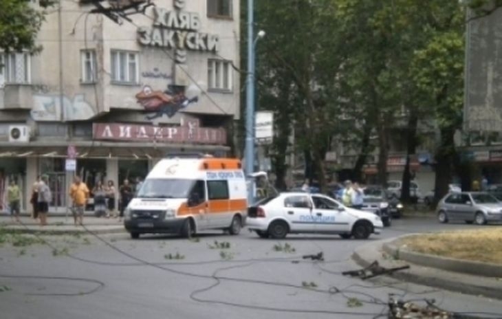 Съседи на убиеца от "Кючук Париж" живеят в непрекъснат страх, опитвали да го изгонят от блока