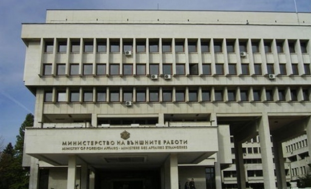 Нови попълнения в екипа на външния министър Ради Найденов