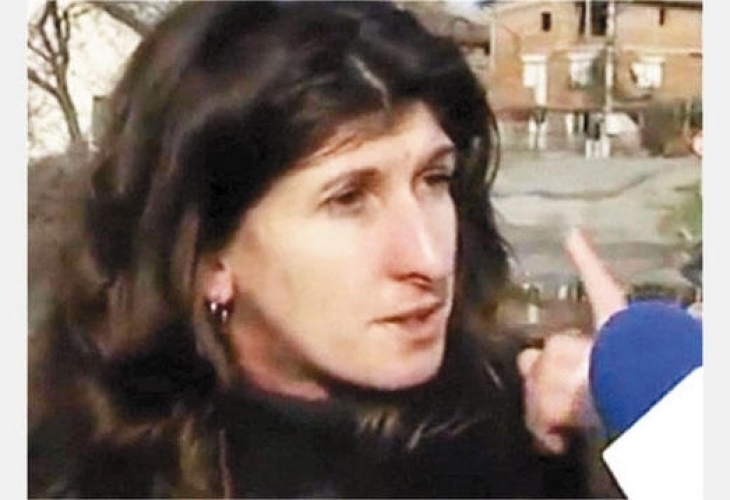 Скандалната Калинка: Изкарват ме луда пияница! В село Кавракирово всичко е "шуробаджанащина" (ВИДЕО)