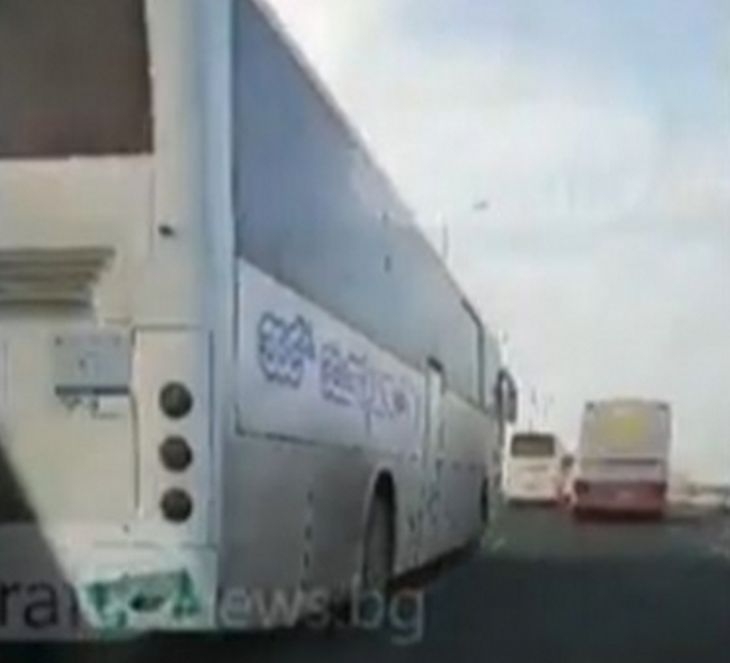 Рейсове шпорят със 100 километра по надлез в Пловдив (ВИДЕО) 
